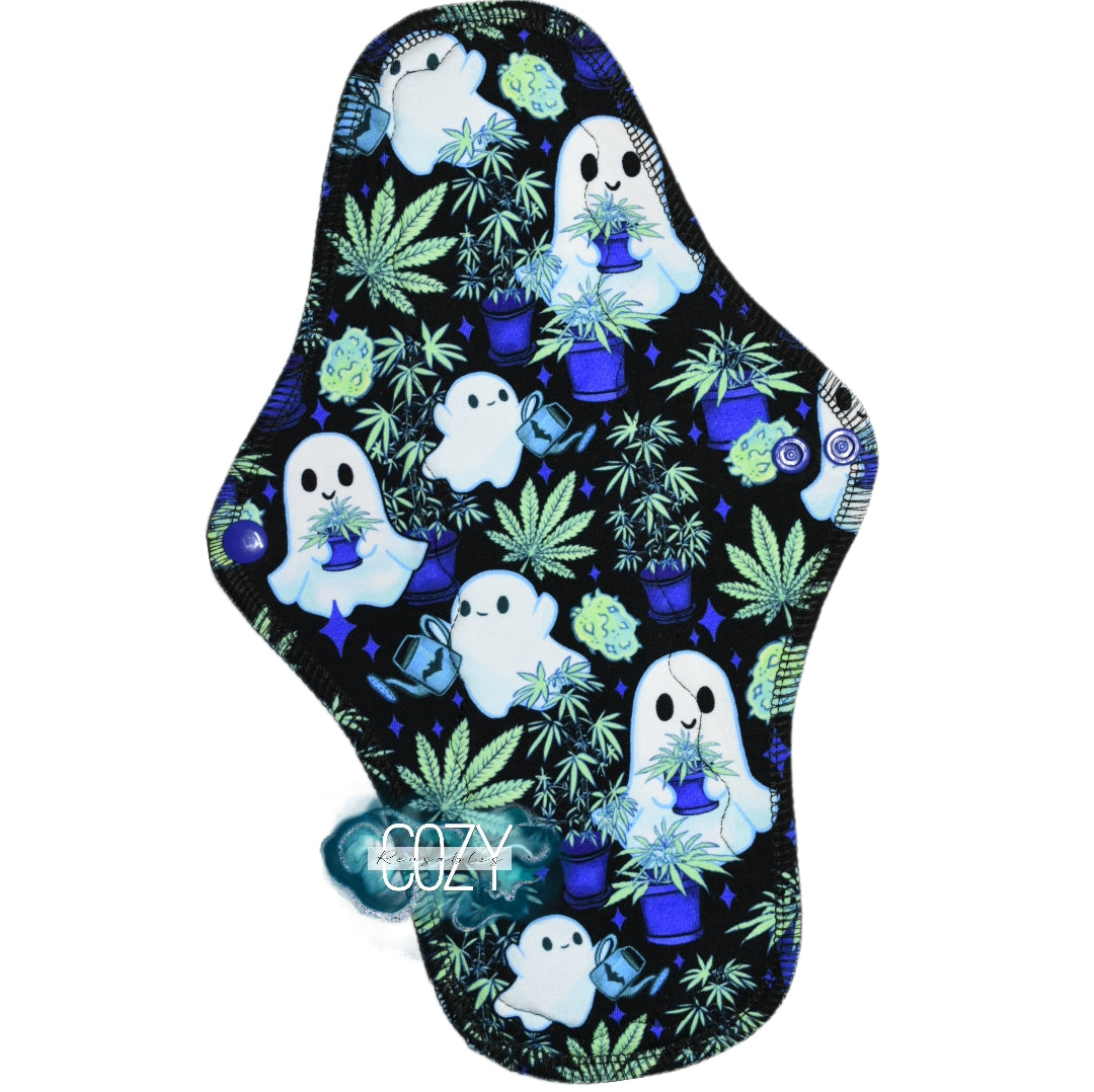 "Plant Keeper" *WRAP WING* Serged Cloth Pad • *New Core Method / NOT HIDDEN CORE* • Cotton Spandex Topper