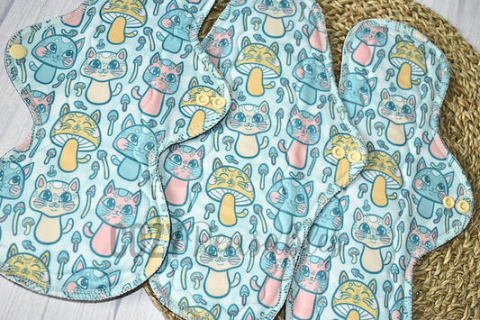 "Meow-shrooms" Serged Cloth Pad •  Pique Topper • Wavy Stitched Core