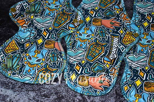 "Sphynx & Pharoah" Serged Cloth Pad •  Pique Topper • Wavy Stitched Core