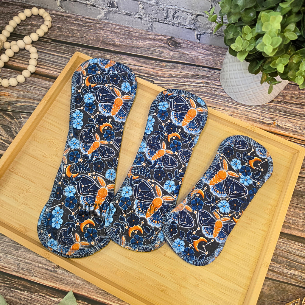 "Midnight Moth Glow" - NEW *H-STYLE* Snapless Cloth Pad - "Flip-to-Fresh" Liner Option! - Serged Edge