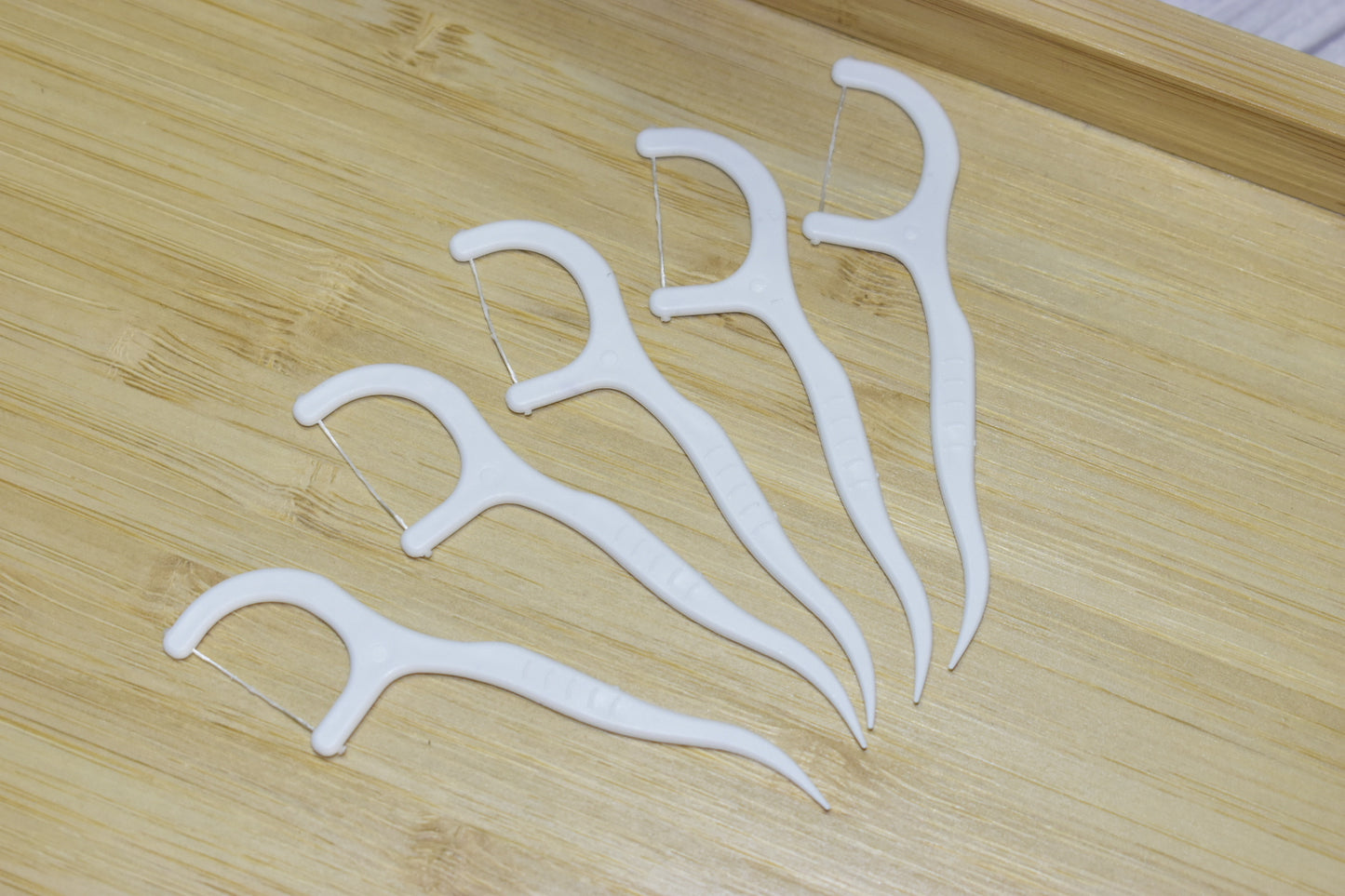Biodegradable Dental Floss Picks - Corn Starch PLA, PBAT and UHMWPR