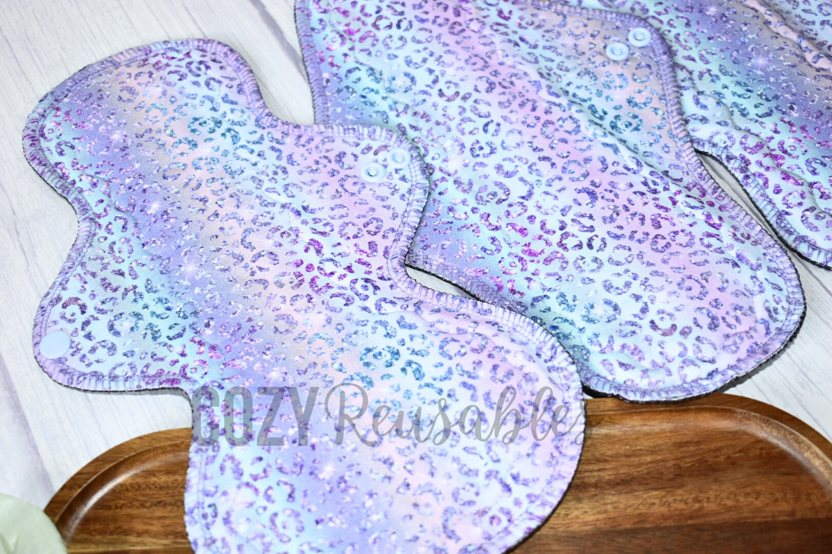 "Cheetah Glitter" Serged Cloth Pad •  Cotton Spandex Topper • Wavy Stitched Core