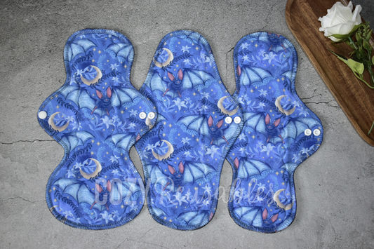 "Moonlit Flutter" Serged Cloth Pad •  Cotton Spandex Topper • Wavy Stitched Core