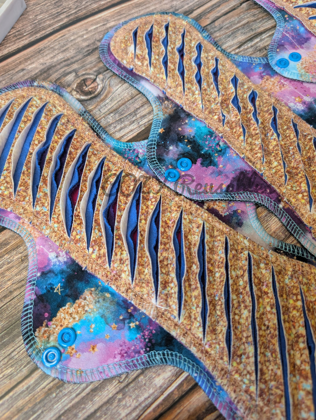 "Cosmic Gold" Exposed Core GUSHER Serged Cloth Pad - Cotton French Terry, Cotton Spandex & Flannel Toppers