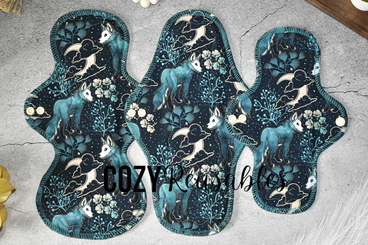 "Moonlit Meadow" Serged Cloth Pad •  Cotton Spandex Topper • Wavy Stitched Core