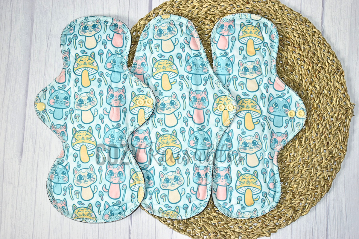 "Meow-shrooms" Serged Cloth Pad •  Pique Topper • Wavy Stitched Core
