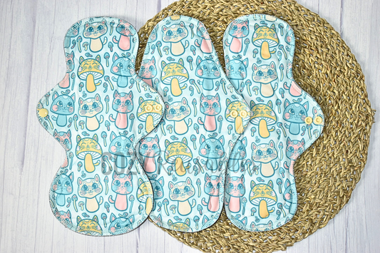 "Meow-shrooms" Serged Cloth Pad •  Pique Topper • Wavy Stitched Core