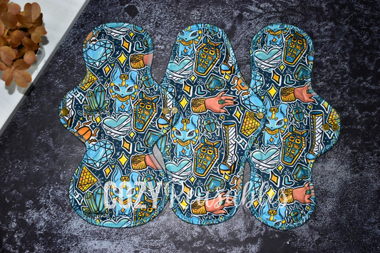 "Sphynx & Pharoah" Serged Cloth Pad •  Pique Topper • Wavy Stitched Core