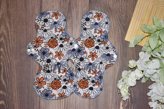 "Bronze Bloom" Serged Cloth Pad •  Cotton Spandex Topper • Wavy Stitched Core