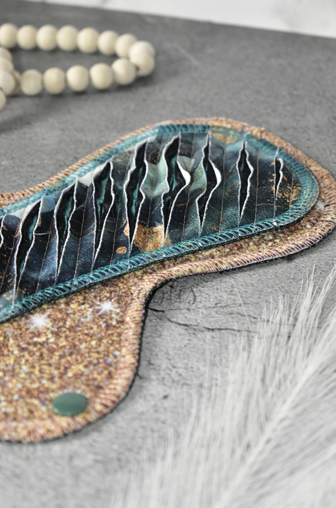 GUSHER "Botanical Stardust" Exposed Core Serged Cloth Pad - Cotton Spandex & Flannel Toppers