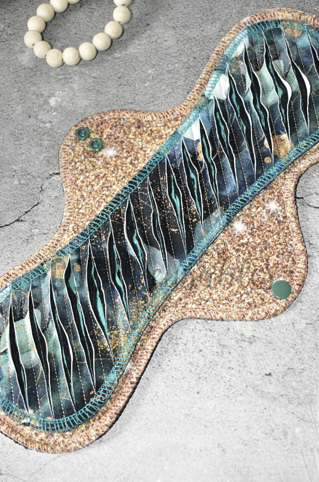 GUSHER "Botanical Stardust" Exposed Core Serged Cloth Pad - Cotton Spandex & Flannel Toppers